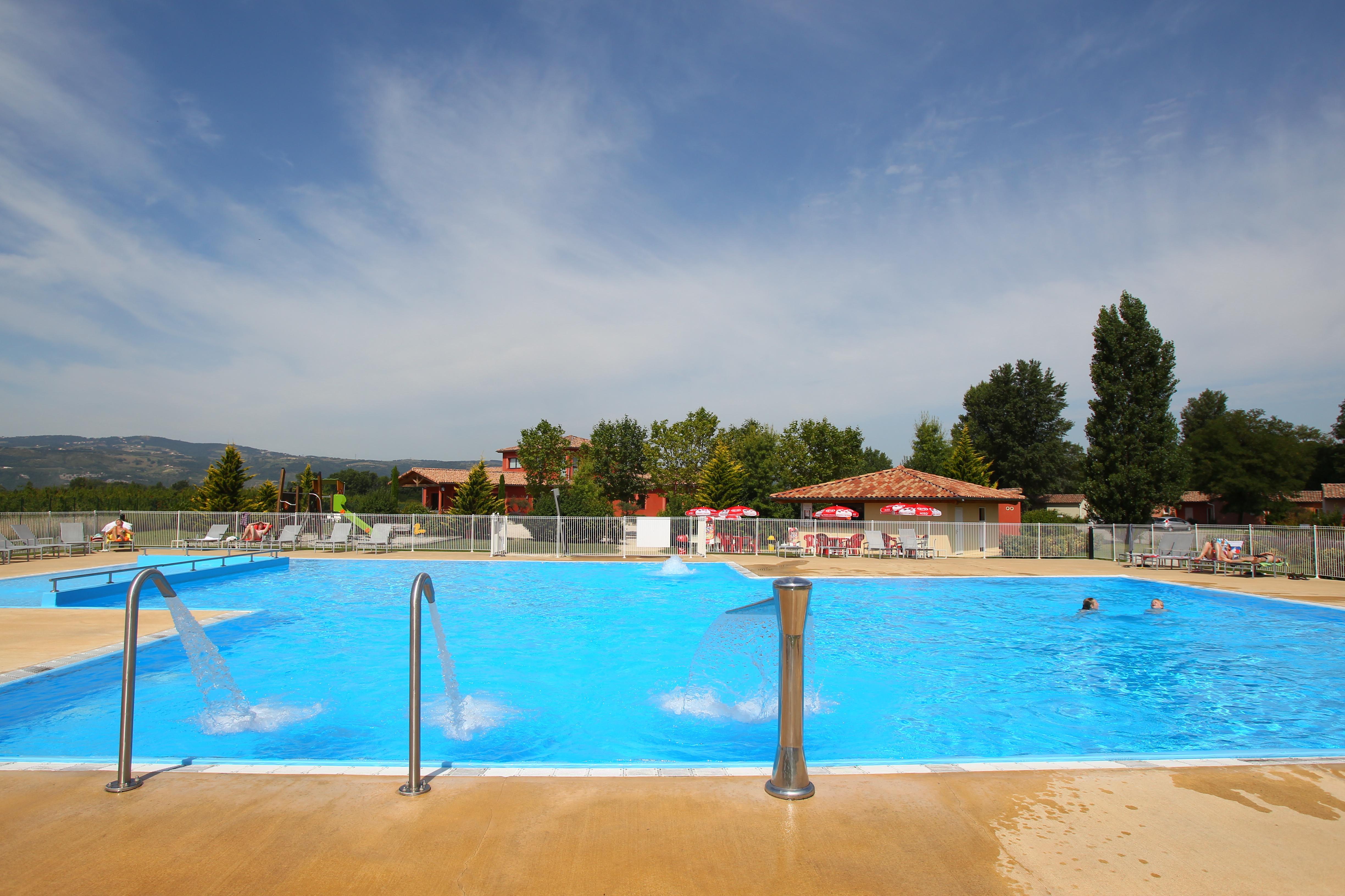 Residence Club Mmv Le Domaine Du Lac Chateauneuf-sur-Isere Exterior foto